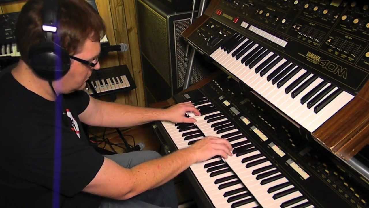 Yamaha SK50D - Leslie Controls