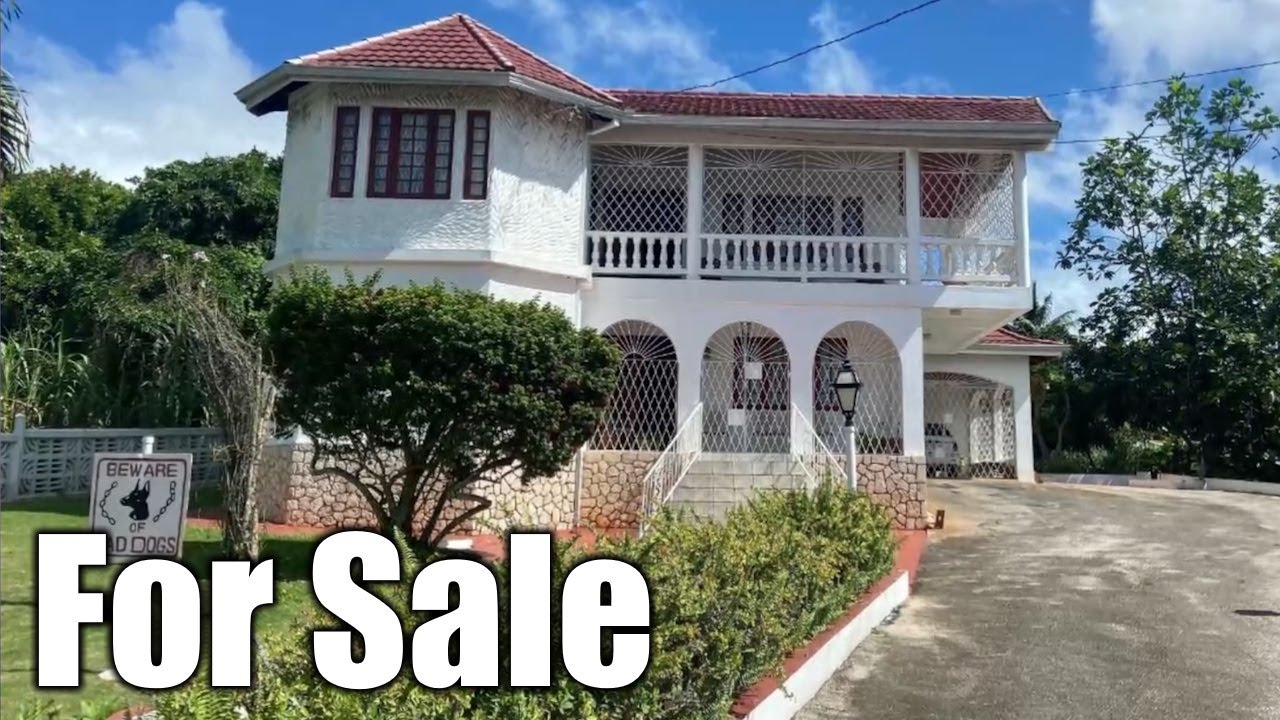 4 Bedrooms 4 Bathrooms House For Sale at Mckinley Drive, Mandeville, Manchester, Jamaica