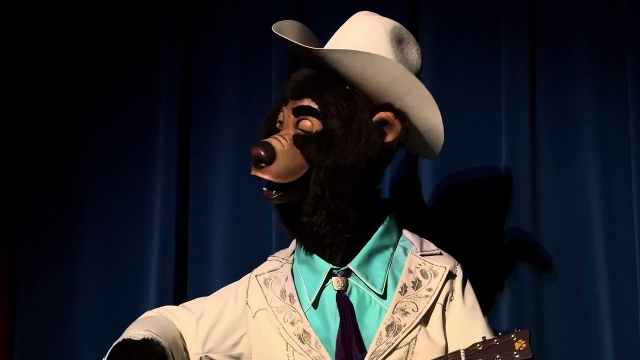 Country Bear Musical Jamboree (7 min) Front row POV