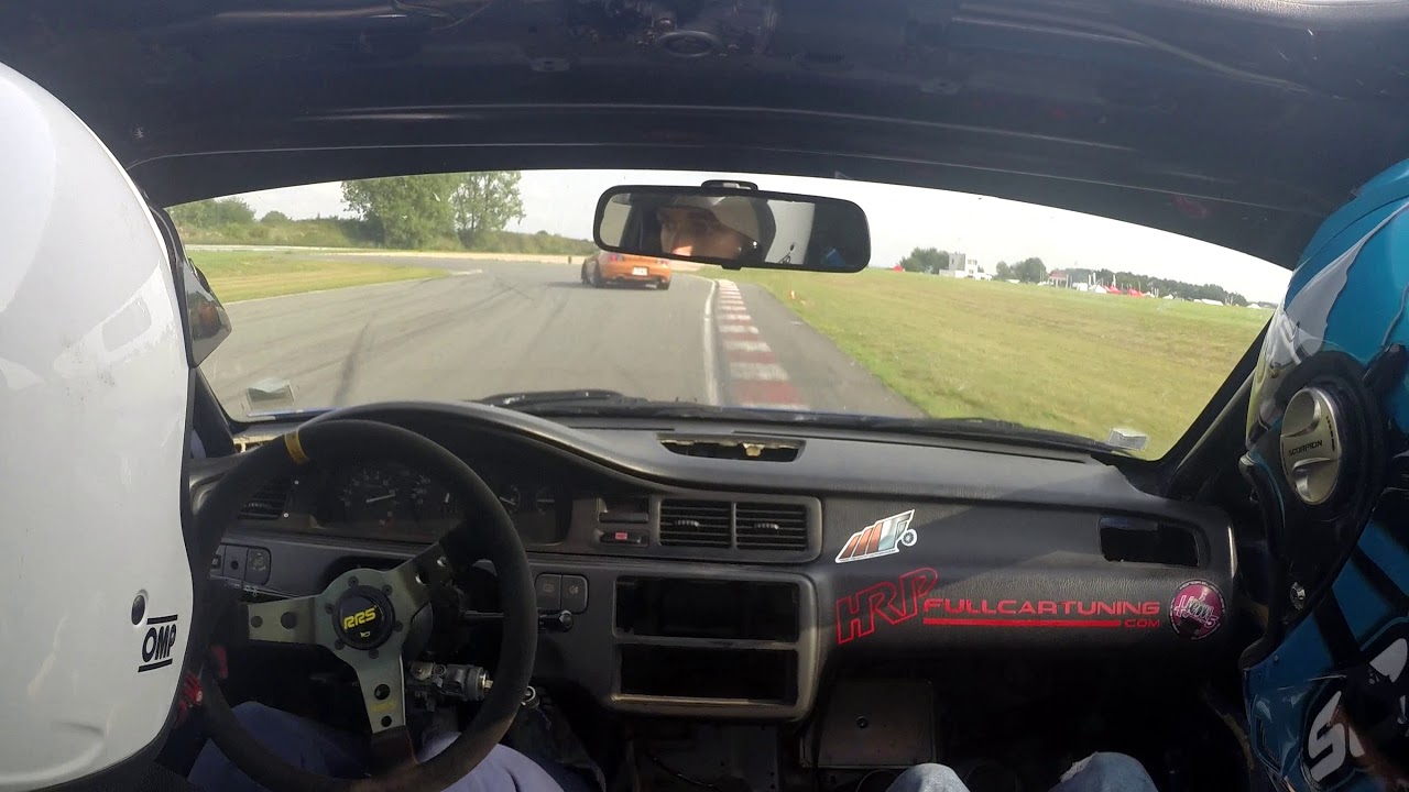 Honda civic eg6 ( pneus R1R ) vs Honda S2000