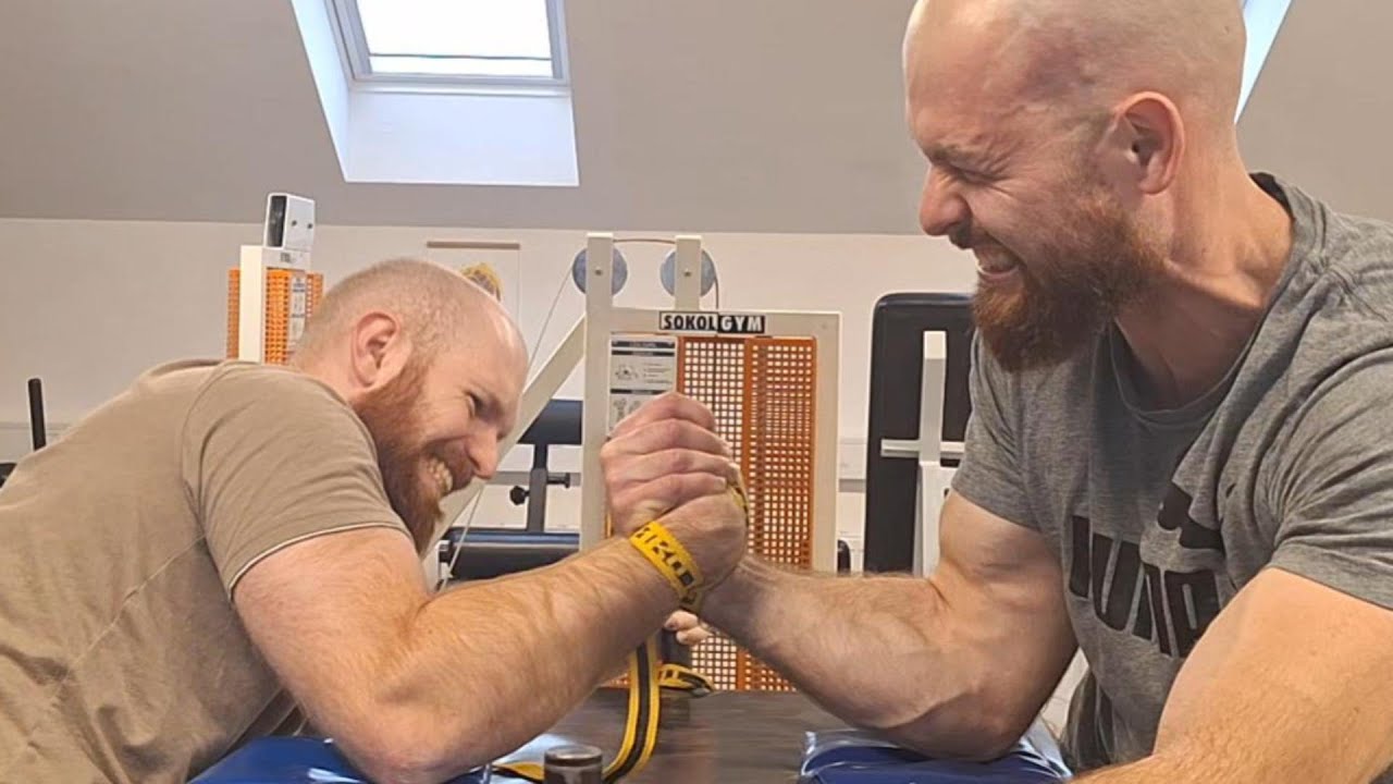 Sons of Kratos - Armwrestling practice