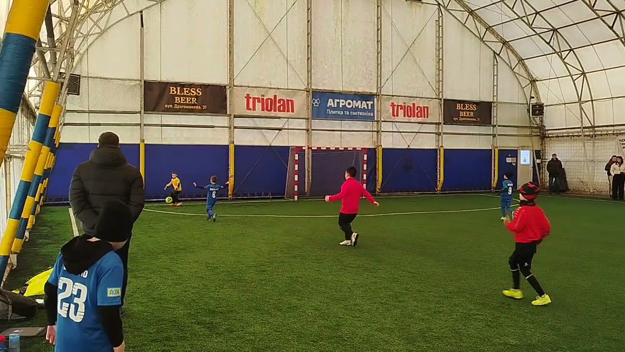 Футбол 4+1/2018/ ФК Україна- ФК Троєщина 28.02.26
