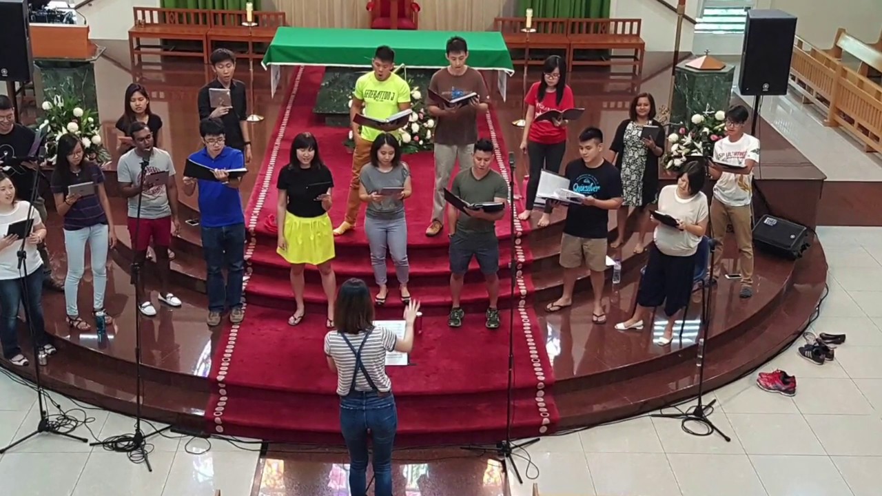Genesis II Choir and Friends - Hallelujah (Leonard Cohen, Shrek)