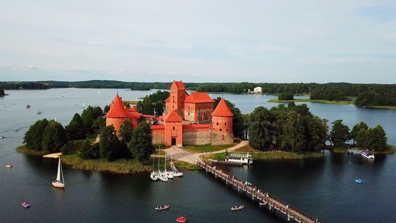 Zamek w Trokach dron 4K ( Trakai )