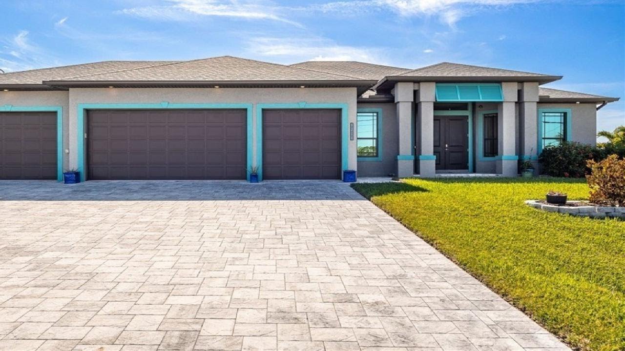 Luxury Gulf Access Home in Cape Coral | Heated Pool & Dock | Triple Lot