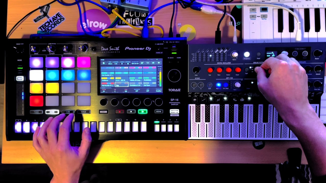 Dub Techno Jam w/ Toraiz SP-16 & Microfreak