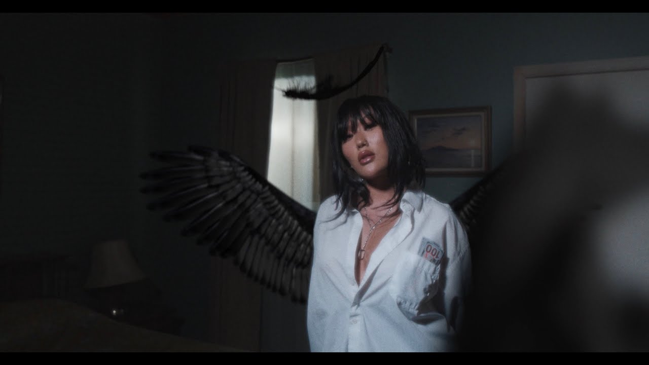 pisceze - full clip (Official Music Video)