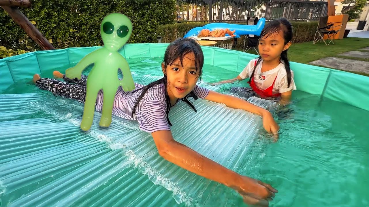 เล่นสระน้ำจากของเหลือใช้ | บริ้งค์ไบรท์