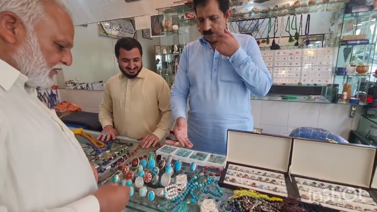 آزادکشمیر سےنکلنے والے پتھر کی انگوٹھیاں اختر زرگر سے خصوصی گفتگو آپ کے نام پر کونسا پتھر موضوع ہے