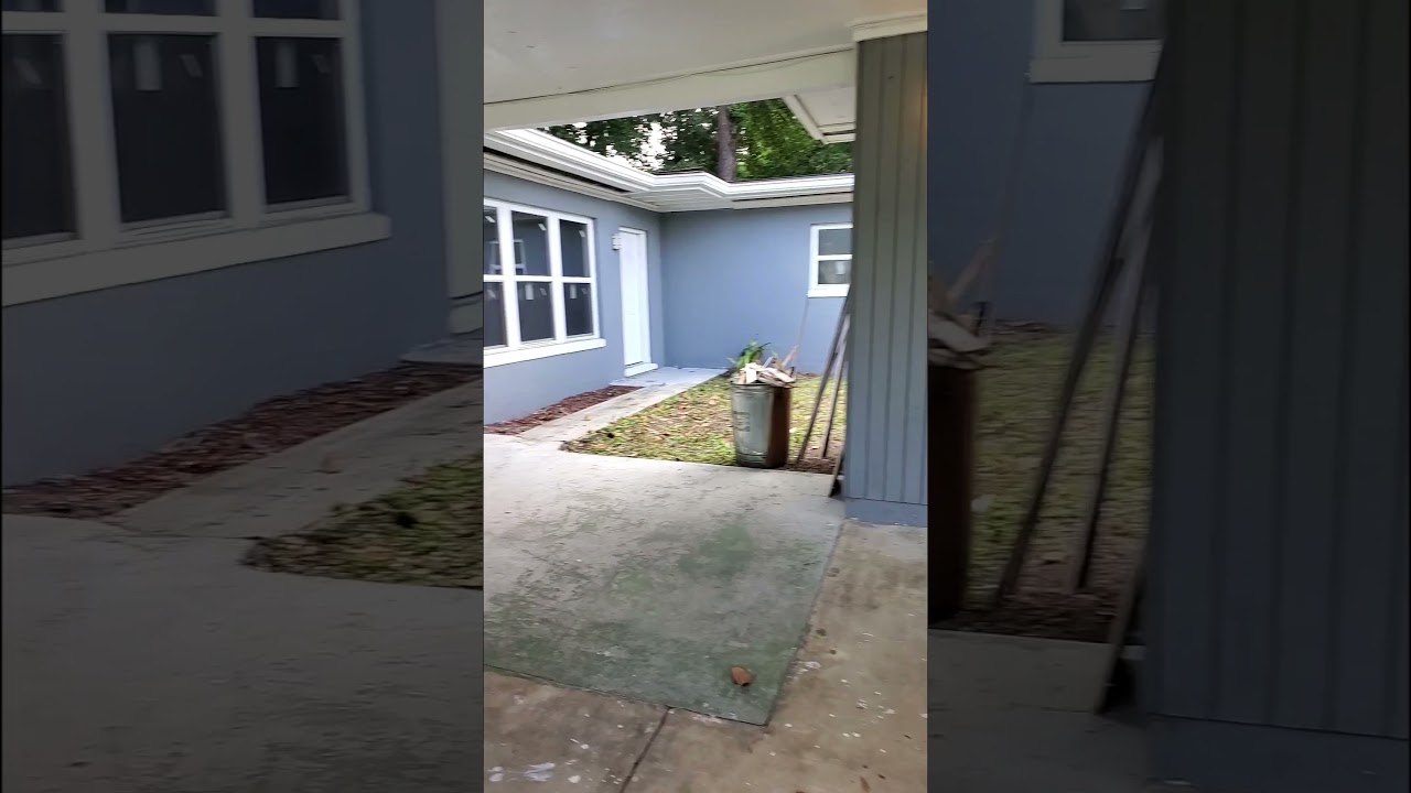 1862 Louvre Dr. Jacksonville FL 32221