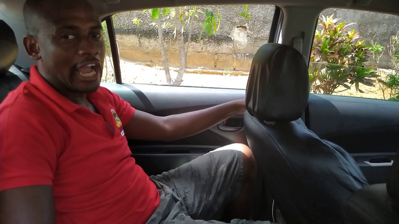 2012 Toyota yaris review