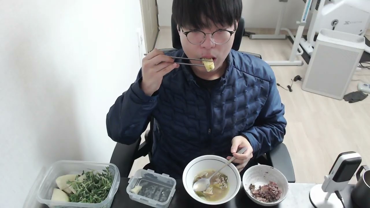 3월 4일 수요일 점심 고기국