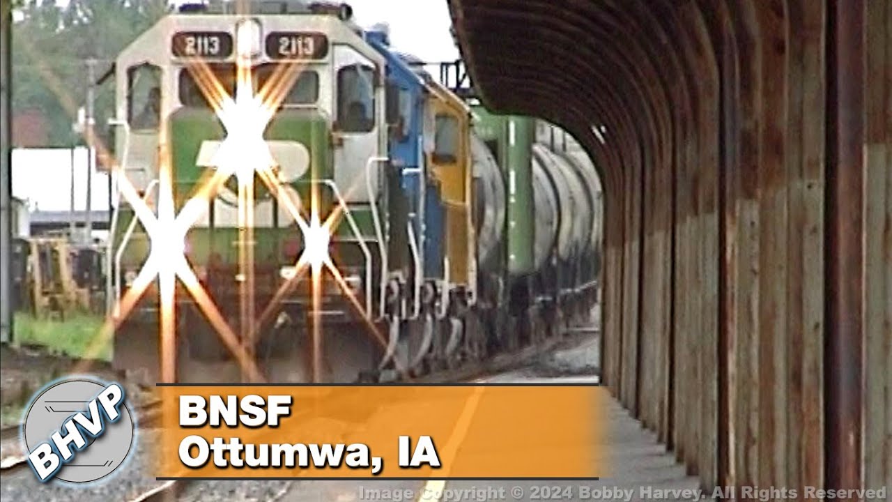 Ex-BN "Whiteface" Diesel Leads BNSF Local Freight, Ottumwa, IA June 2008