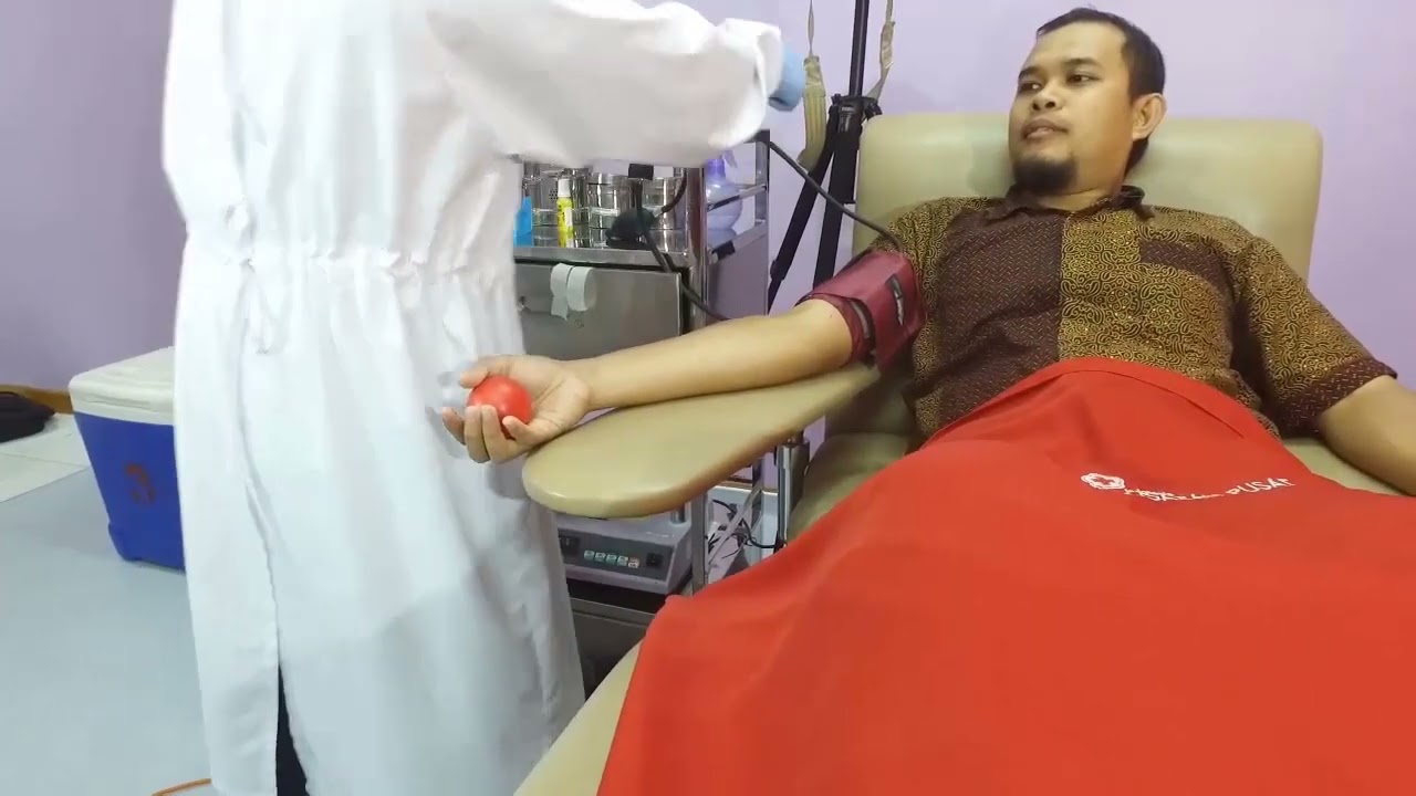 KEGIATAN SELEKSI DAN PENGAMBILAN DARAH DONOR PART 2