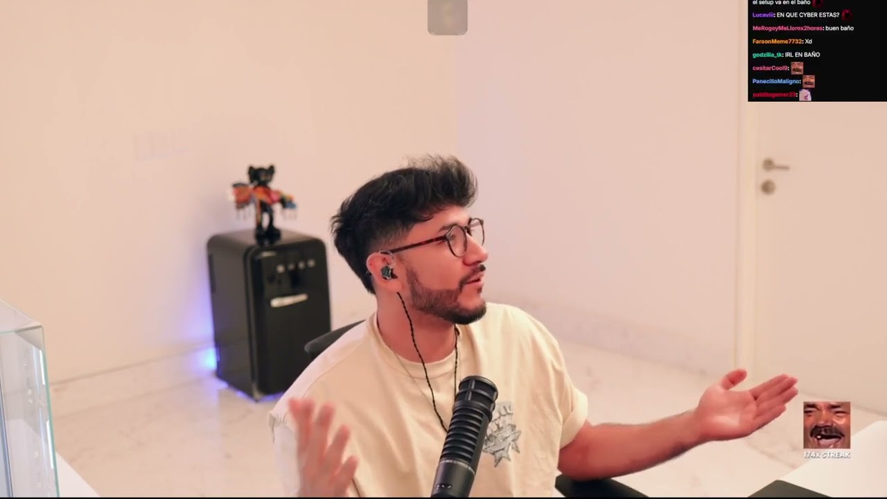 ZEIN MUESTRA su NUEVO SETUP y el CHAT se BURLA