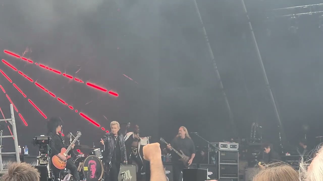 Billy Idol- Still Dancing (Forever Now, Milton Keynes, 22/06/2025)