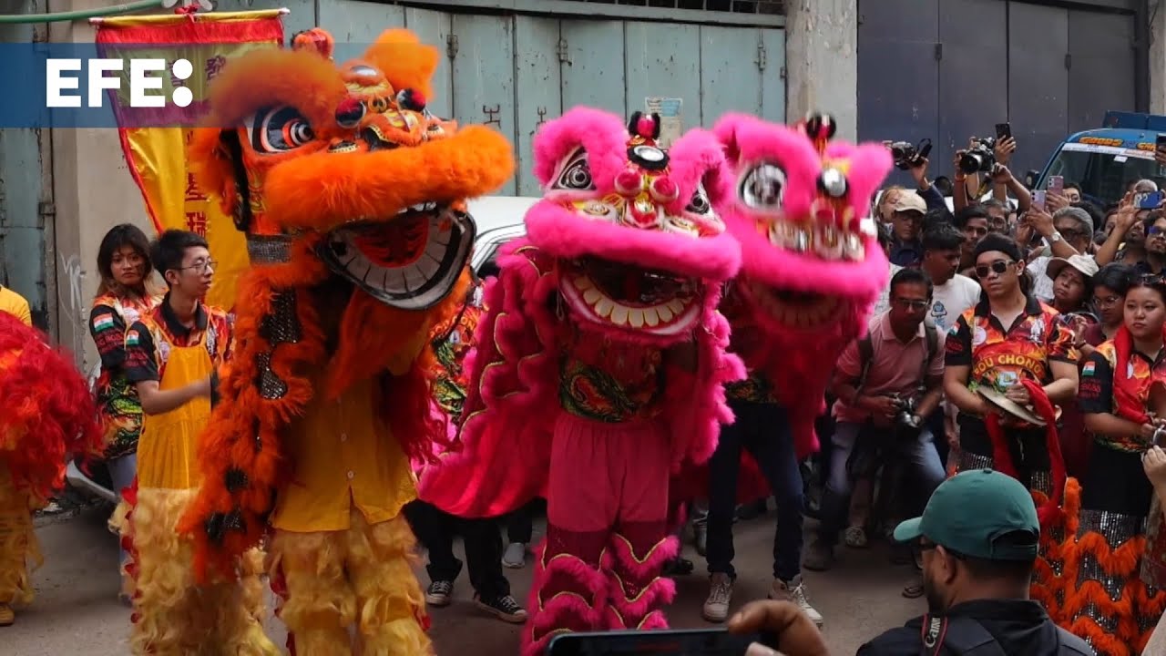 China y su diáspora celebran el Año Nuevo lunar: desplazamientos, banquetes y luces