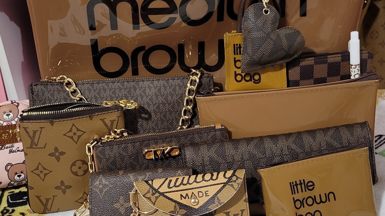 What's In My Medium Brown Bag🤎
