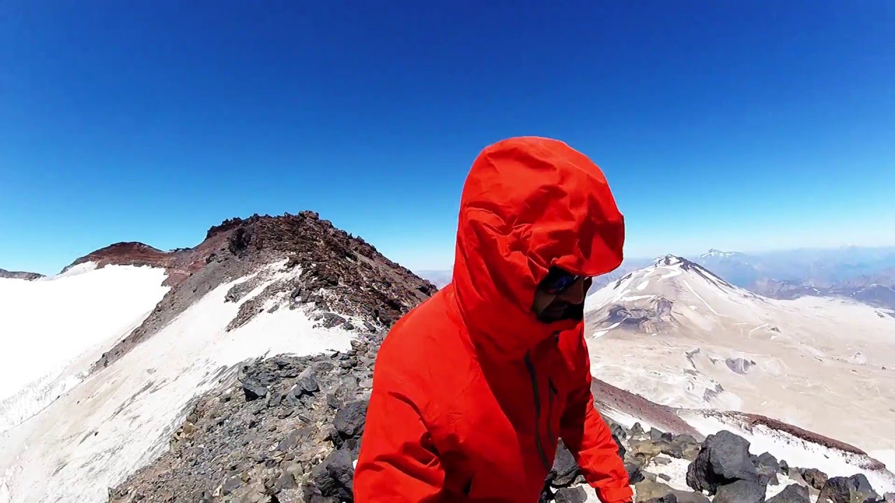 Valle de los Condores  - Altos de Lircay 1080p