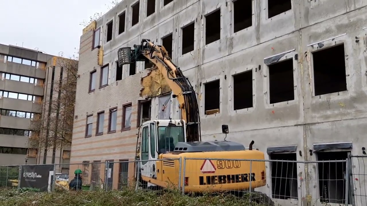 Gebouw word gesloopt