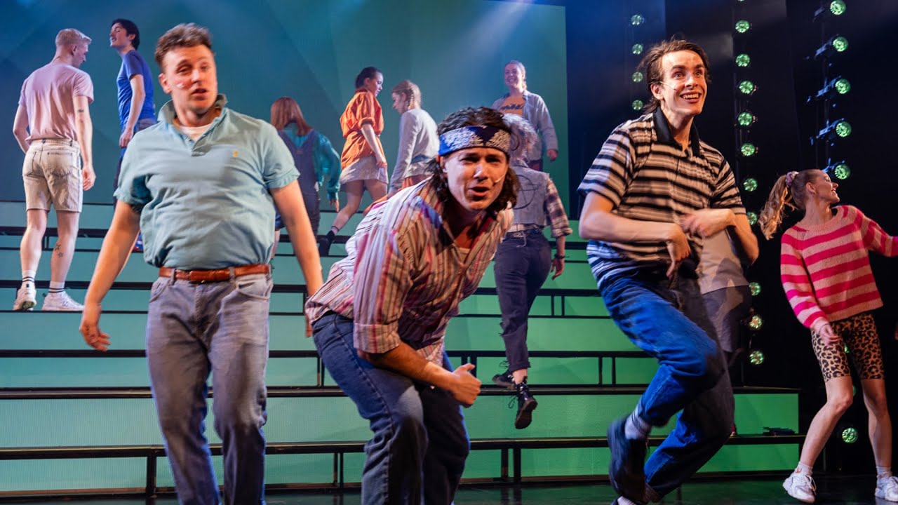 Vi danser rock og rul [VI MALER BYEN RØD: THE MUSICAL – Musicalteatret 2024]