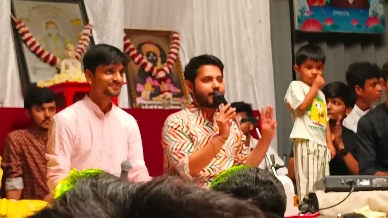 PARAS GADA, JAINAM VARIA and MANAN SANGHVI playing kho - kho