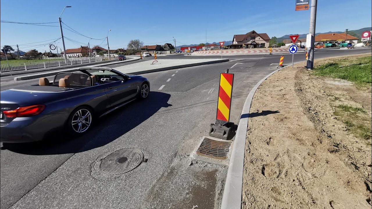 Noul giratoriu de pe DN 7, la S&acirc;ntuhalm, mai 2021