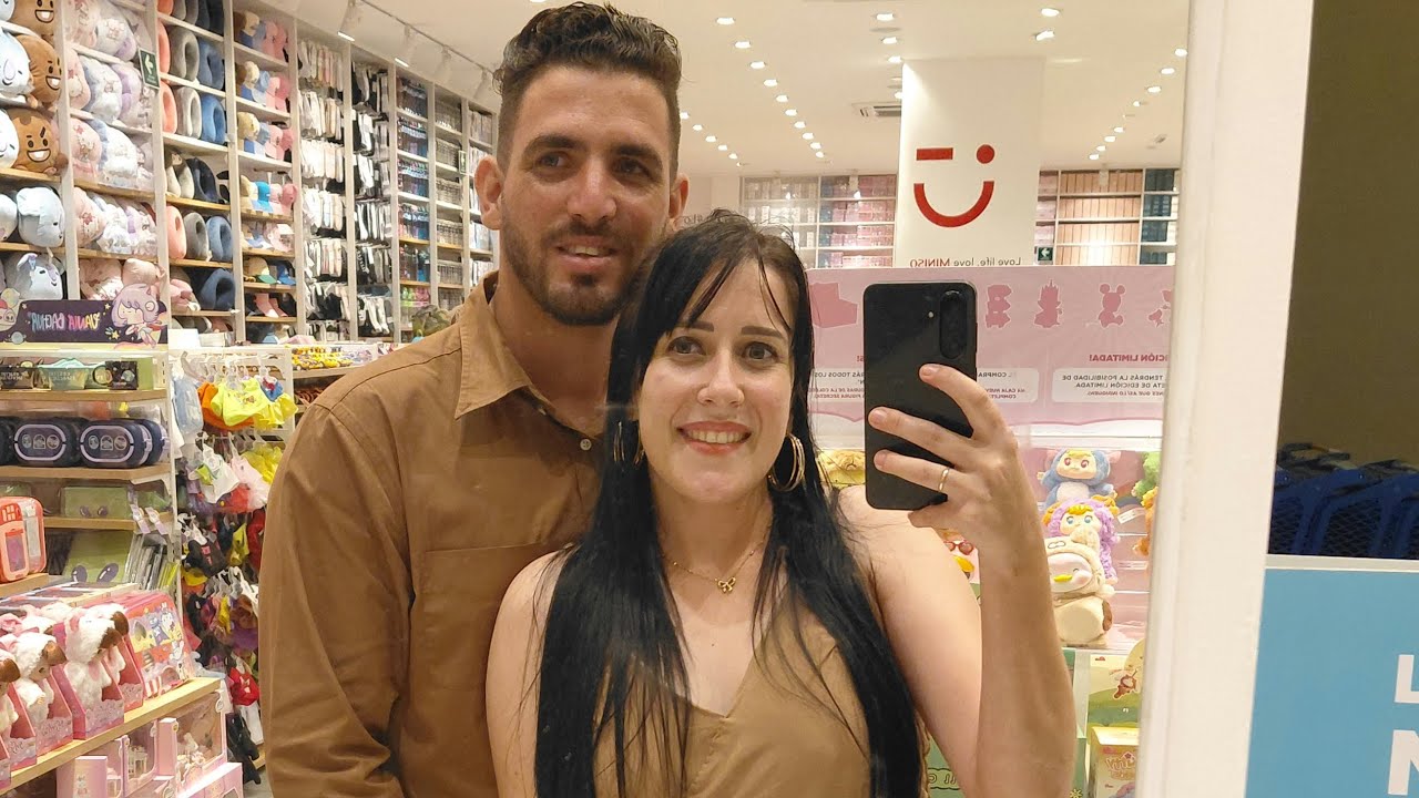 Cubana despidiendo por primera vez en México un magnífico año ,🥳🇲🇽🇨🇺,Bendiciones familia, 🙏 ♥️♥️♥️