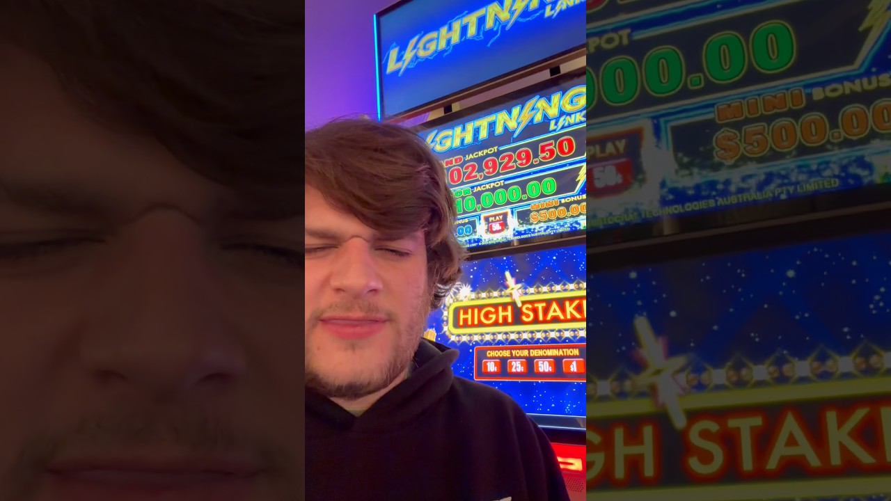 This major is MAXED OUT! #gambling #casino #money #comedy #slots