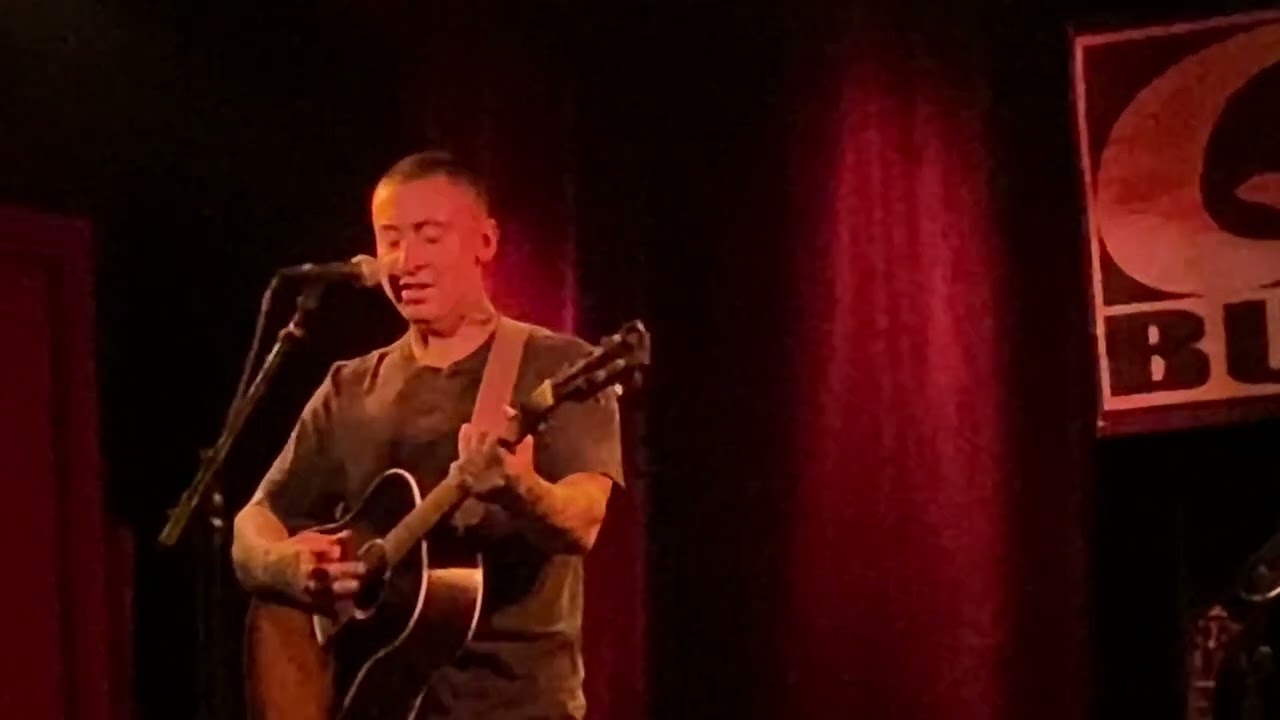 10. Noah Gundersen - Wild Horses