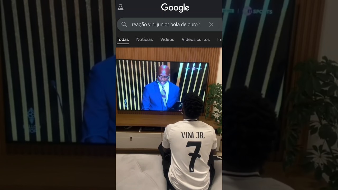 REA&Ccedil;&Atilde;O DO VINI JUNIOR NA PREMIA&Ccedil;&Atilde;O DA BOLA DE OURO