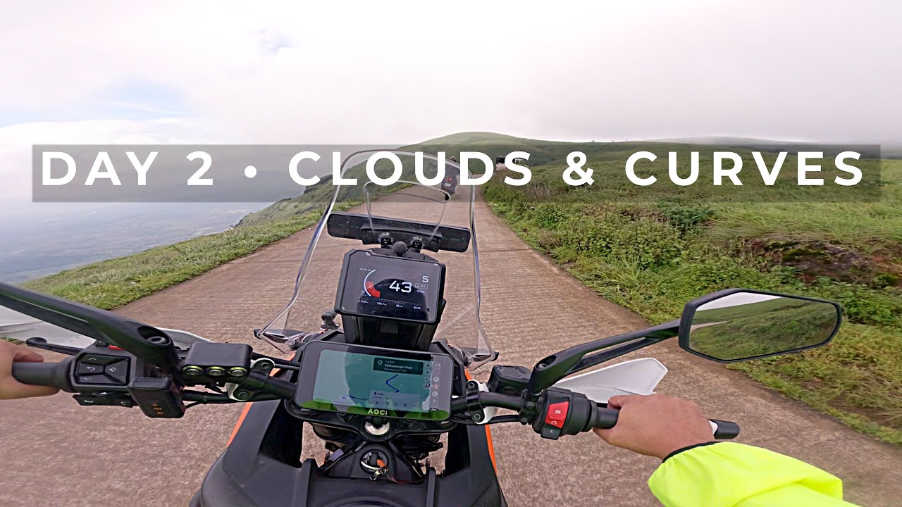 DAY 2: Riding Into the Clouds 🌫️ | Mullayanagiri, Baba Budangiri, Chikkamagaluru