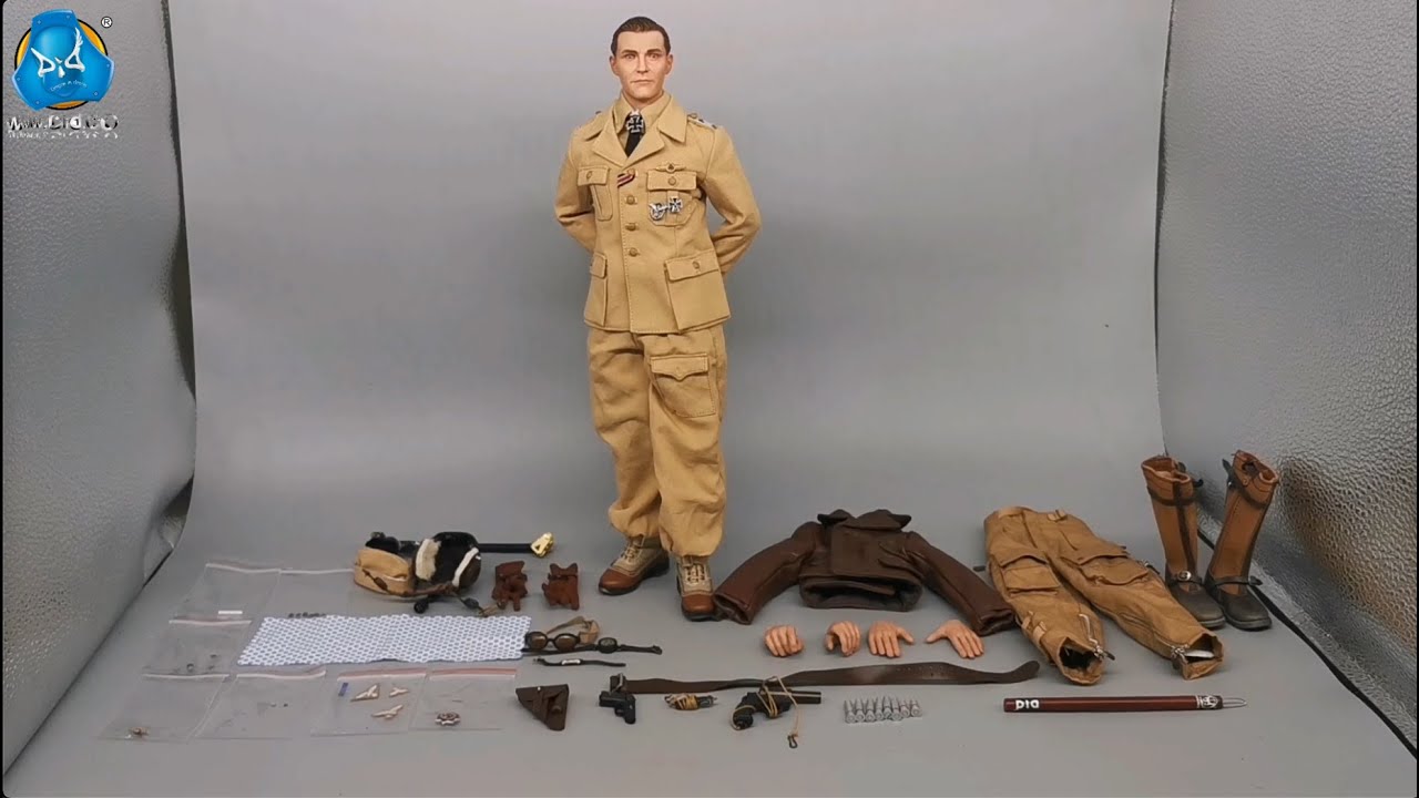 Unboxing video of D80154 WWII German Luftwaffe flying ace 