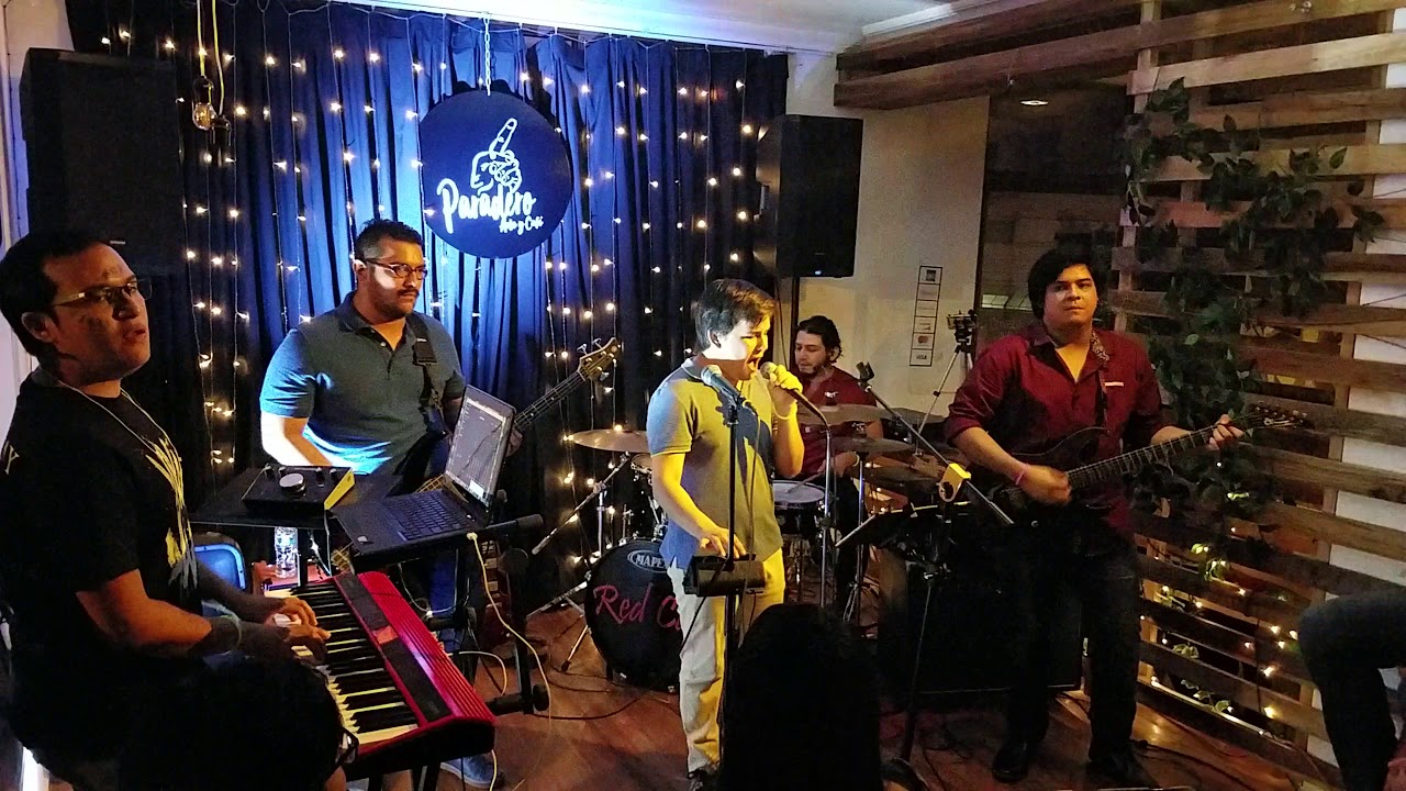 Red Case Band - Stop crying your heart out (Oasis cover)
