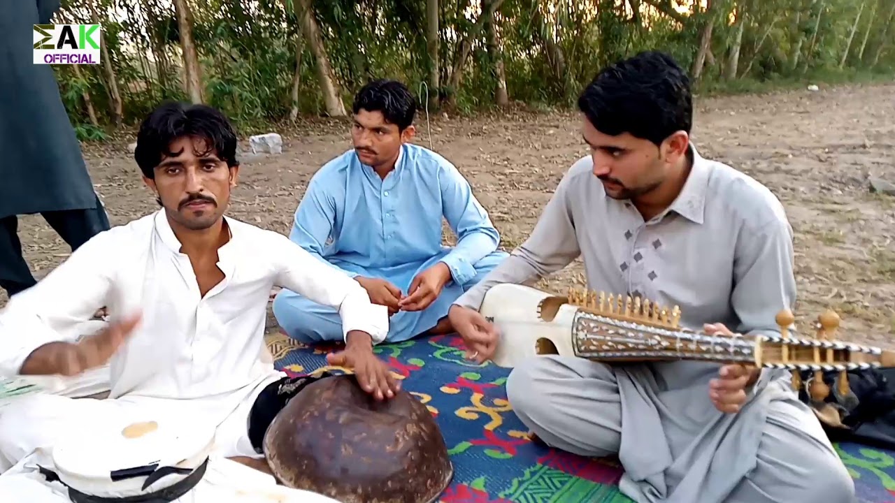Zamunga kalay staso kali ta nezdi khkari || Malik Asad khan زمونګه قلعي ستاسو قلعي ته نيزدى خکاري