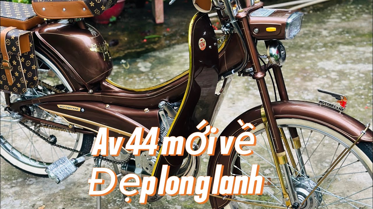 Mobylette Av 44 mới về màu cà phê đẹp long lanh
