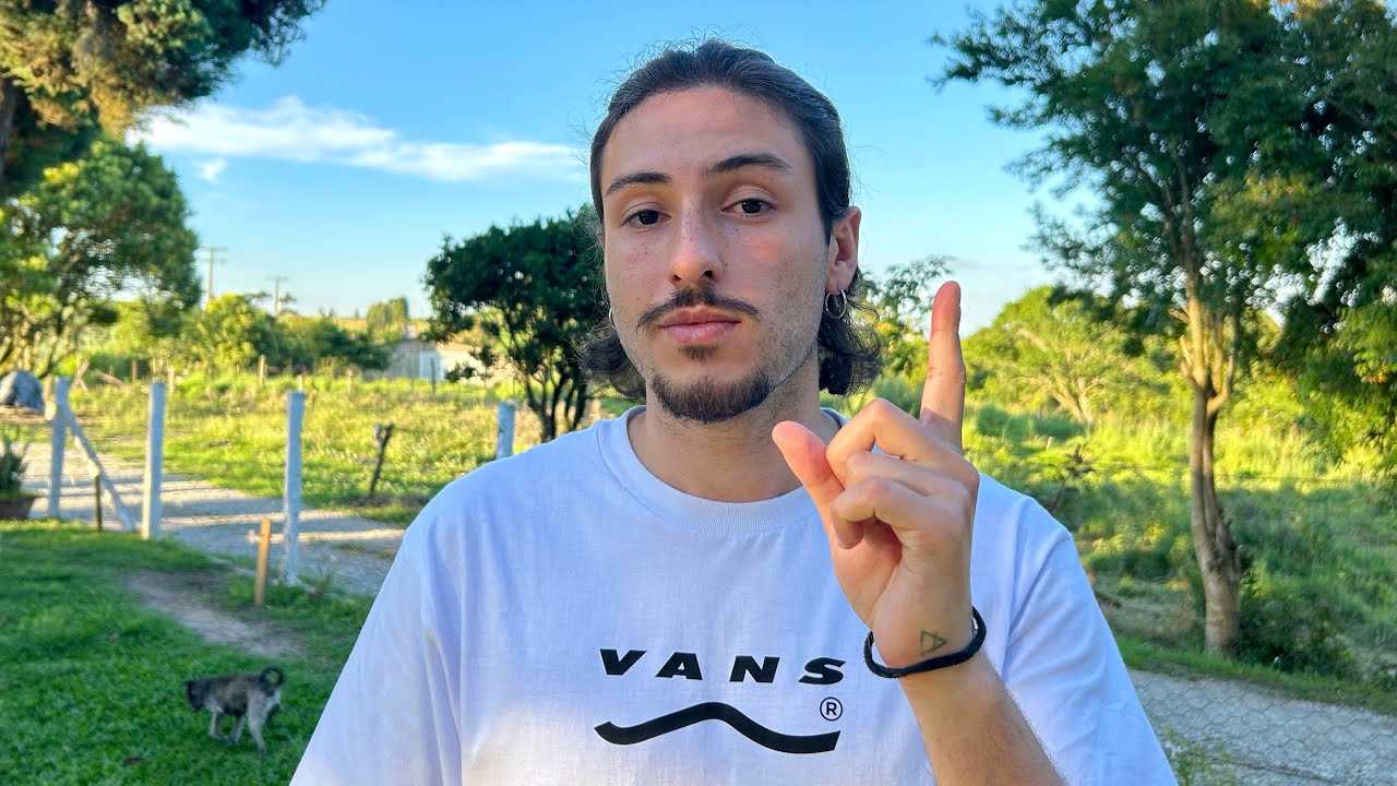 Viajei o mundo “de graça” e agora quero ensinar VOCÊ como fazer isso!