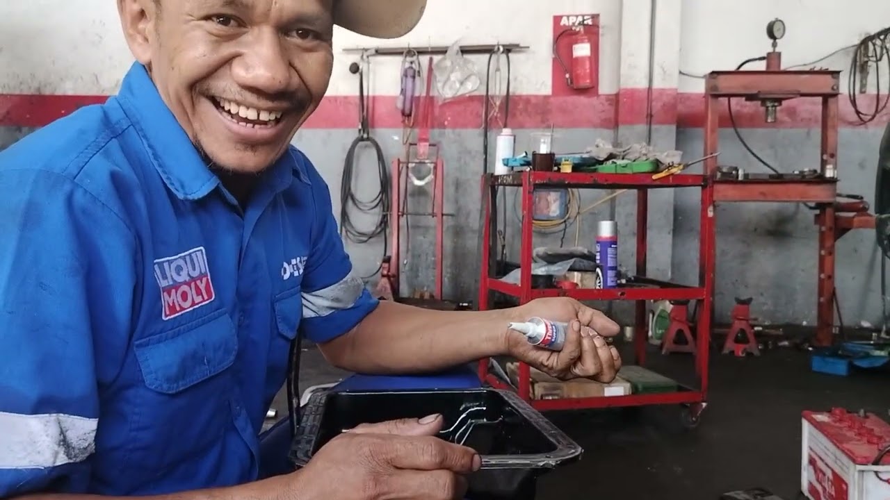 Cara mengganti Filter Oli Matic Mitsubishi Pajero sport.
