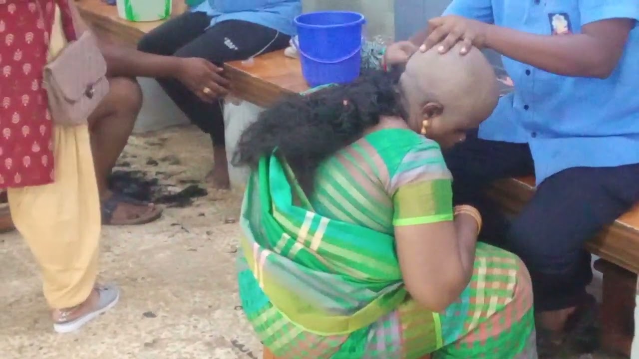 மாதாவுக்கு முடி காணிக்கை செய்ய மொட்டை அடித்துக்கொள்ளும் பக்தை 🙏21.6.25
