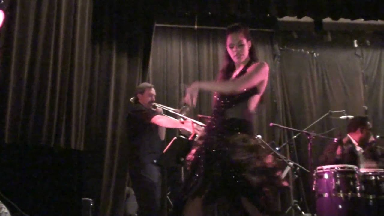 Salsa dance- GRISELLE PONCE the salsa diva in Sacramento, CA