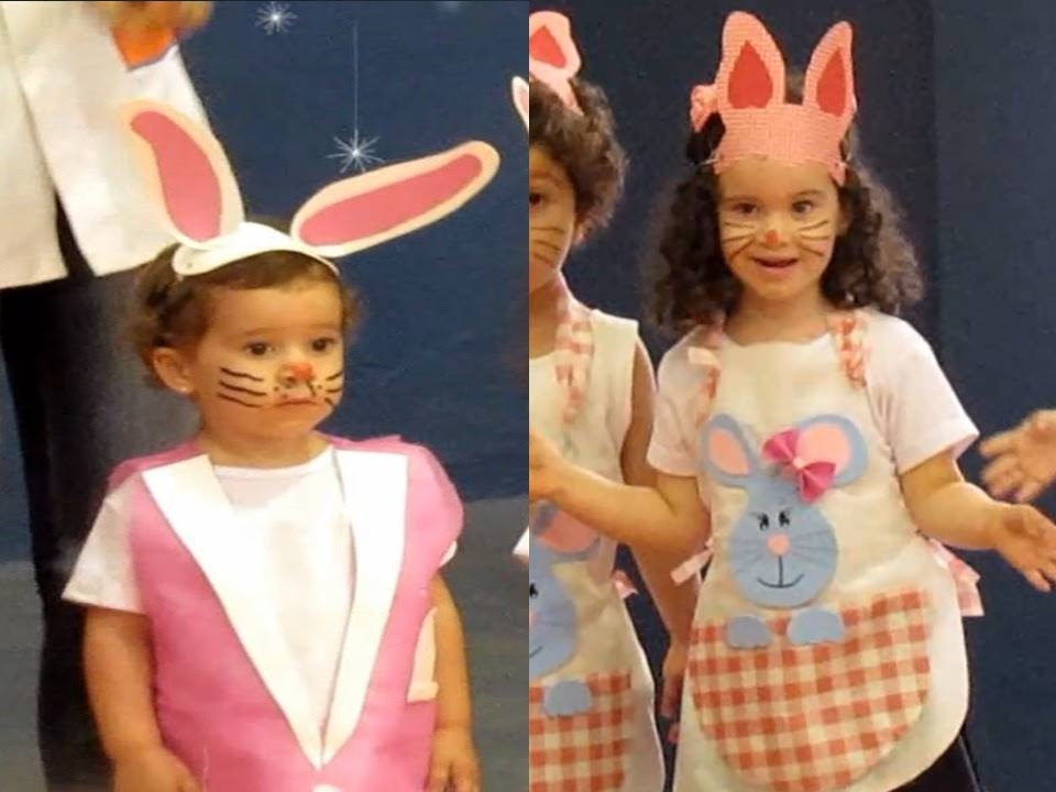 APRESENTAÇÃO DE PÁSCOA NA ESCOLINHA - (LARA E LÍVIA) - Somos 5inco