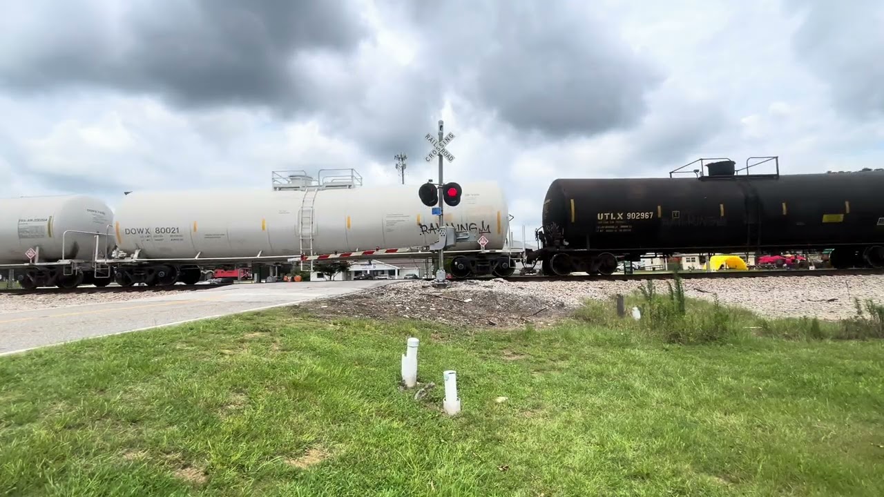 Railfanning In Auburn, Alabama With Some Heritage Units