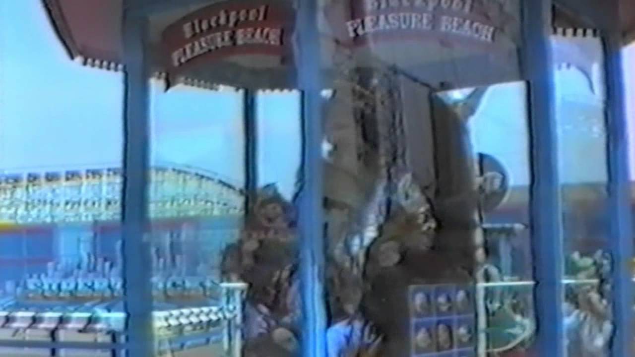 Blackpool Pleasure Beach (1994) - Laughing Man