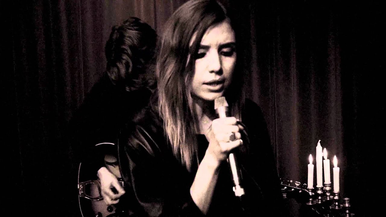 Lykke Li - Youth Knows No Pain (Acoustic)