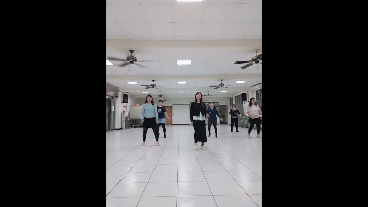 2512 it's raining line dance 