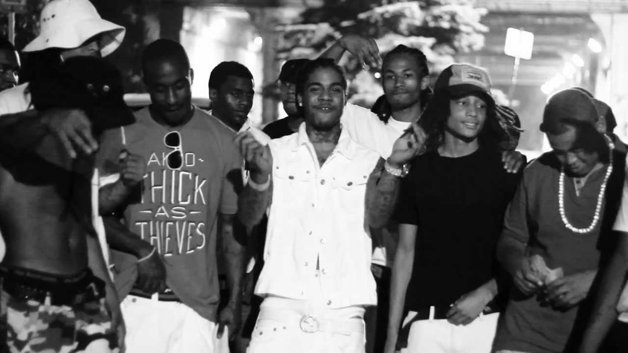 Ebone Hoodrich (RACKS ON ME)