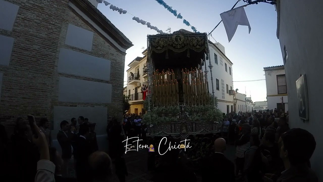 Coronación Canónica Ntra. Sra. de los Dolores Coronada Écija 2023. Traslado al Salón y Santa Cruz.