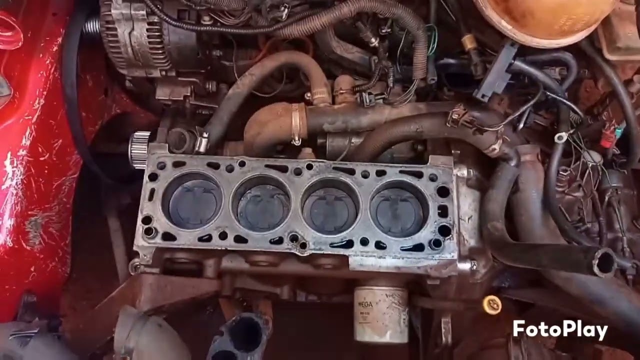Tirei o cabeçote de 1.0 16v fiz a troca para cabeçote de 1.0 8v parte 01