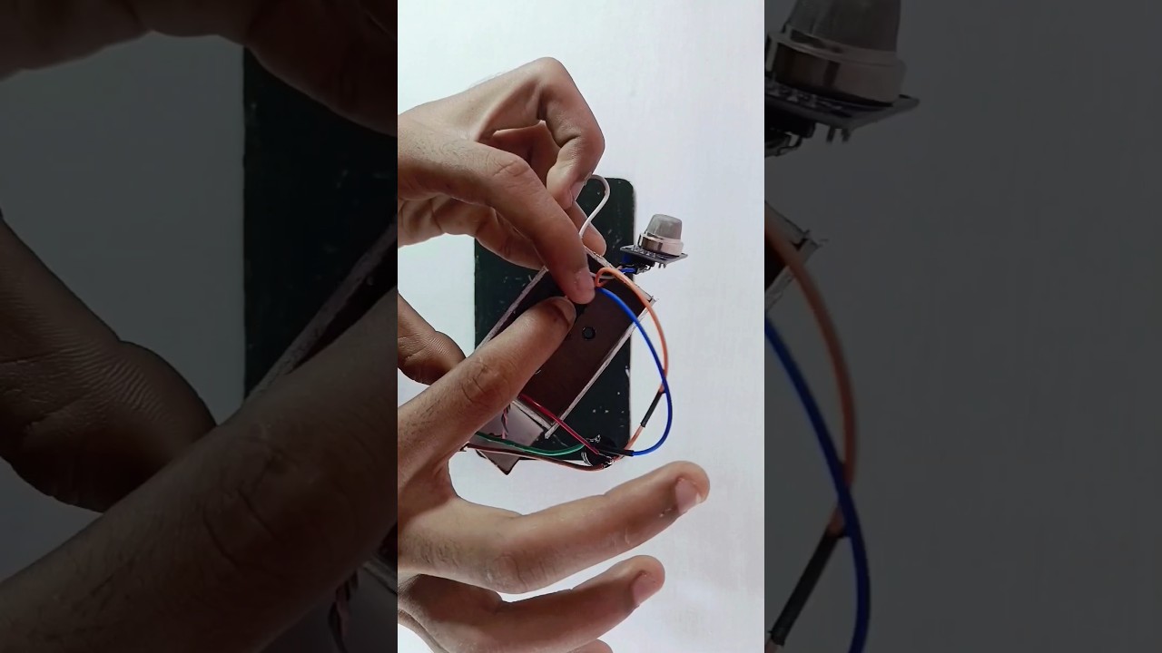 How to make Gas leak detector in home made #gasleak #shivaexperimentsinfinity