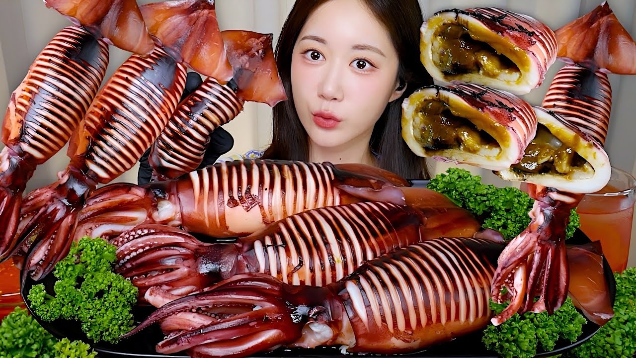 고소한 내장 가득 통오징어🦑통오징어찜 먹방❤️ Whole Steamed Squid 蒸しイカ | Mukbang ASMR